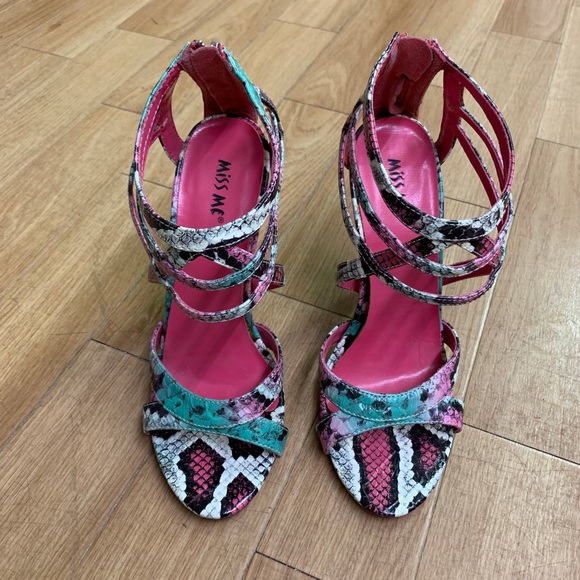 NWOT MISS ME Heels - Picture 4 of 8